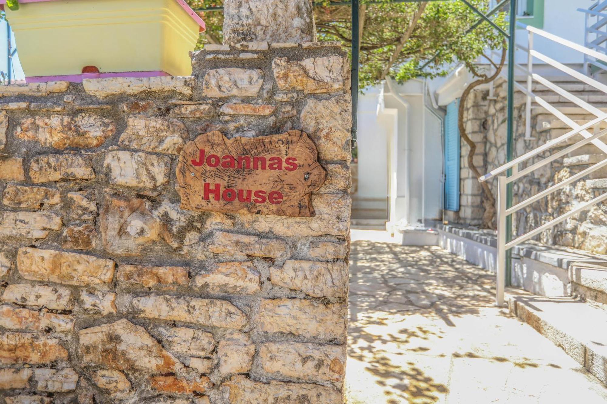 Joannas Sea-View Stone House Apartment Katavolos Bagian luar foto